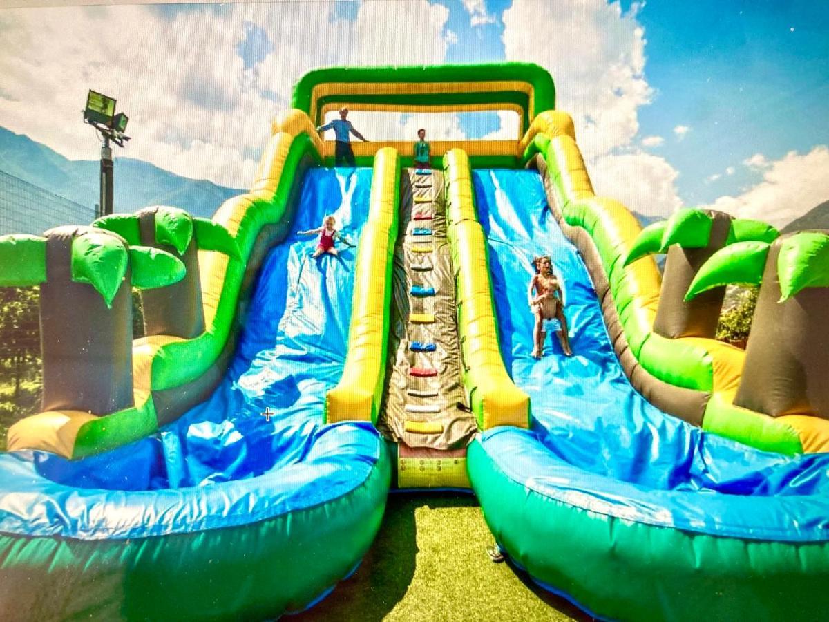 Appartamento Miranda Con Giardino Privato E Pool Bagian luar foto
